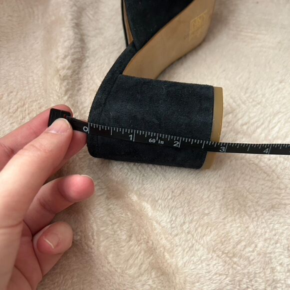 Madewell Suede Crossover Mule Sandals - Picture 12 of 12